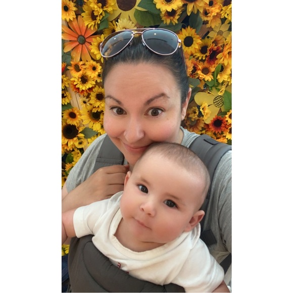 Meet your Posher, Shelly - Picture 2 of 2